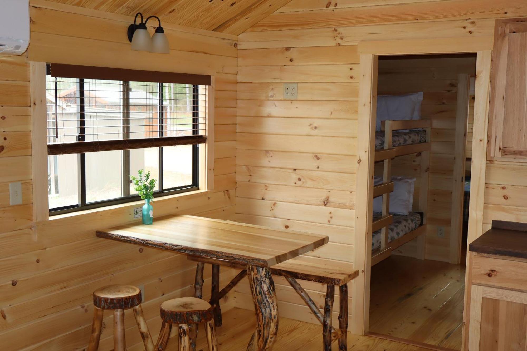 Cowan Creek Lodges سنتر المظهر الخارجي الصورة